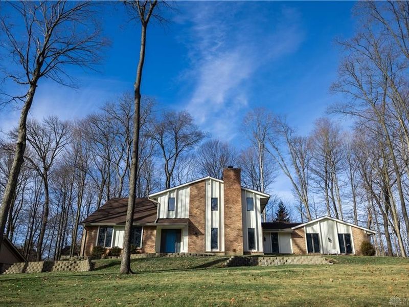 239 Honey Jane Drive, Beavercreek, OH 45434 Photo 2