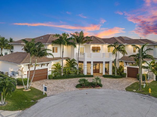 3700 NE 24th Avenue, Lighthouse Point, FL 33064