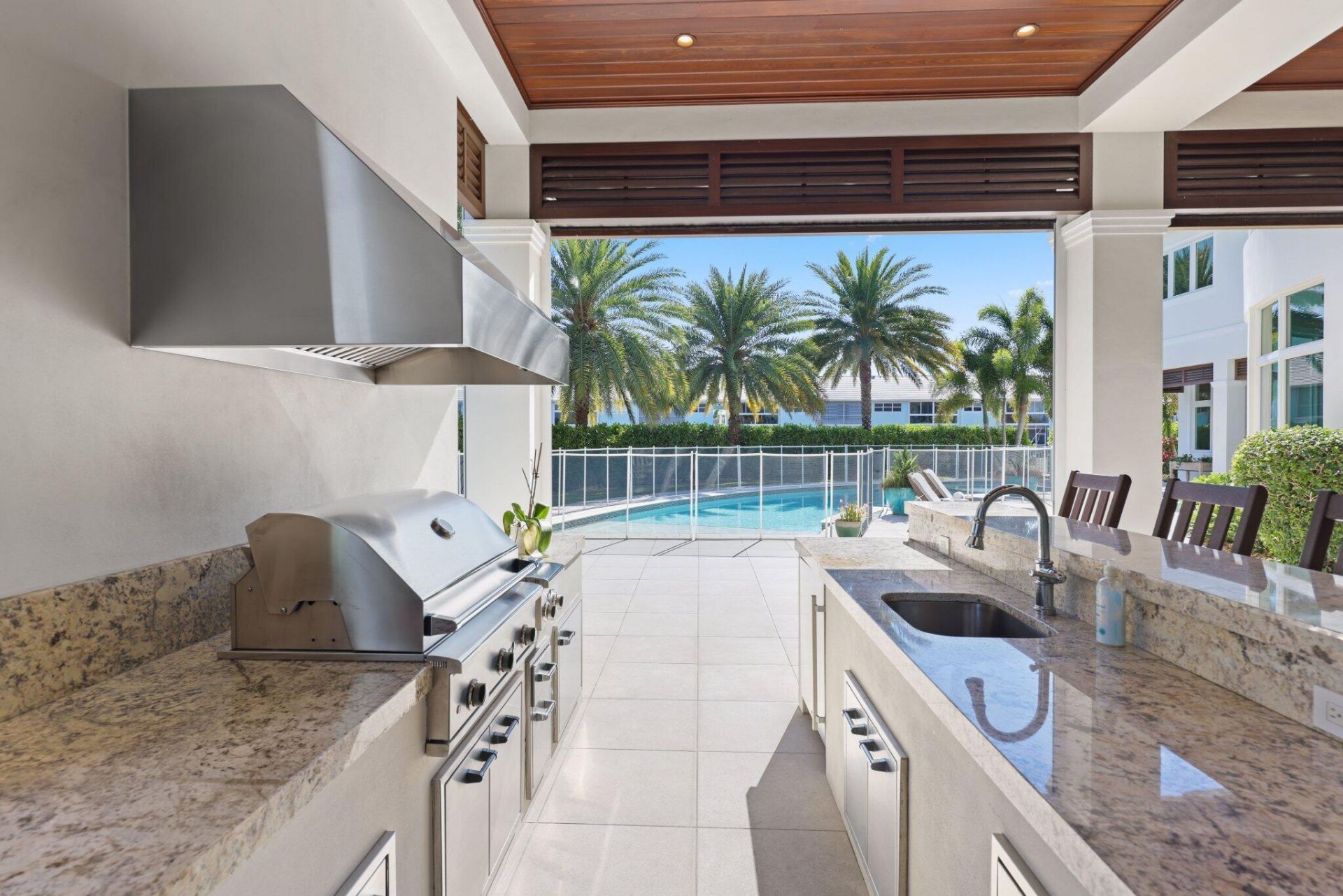 3700 NE 24th Avenue, Lighthouse Point, FL 33064 Photo