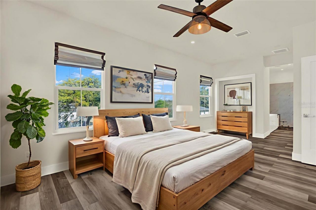 1299 5th Street S, Saint Petersburg, FL 33701 Photo