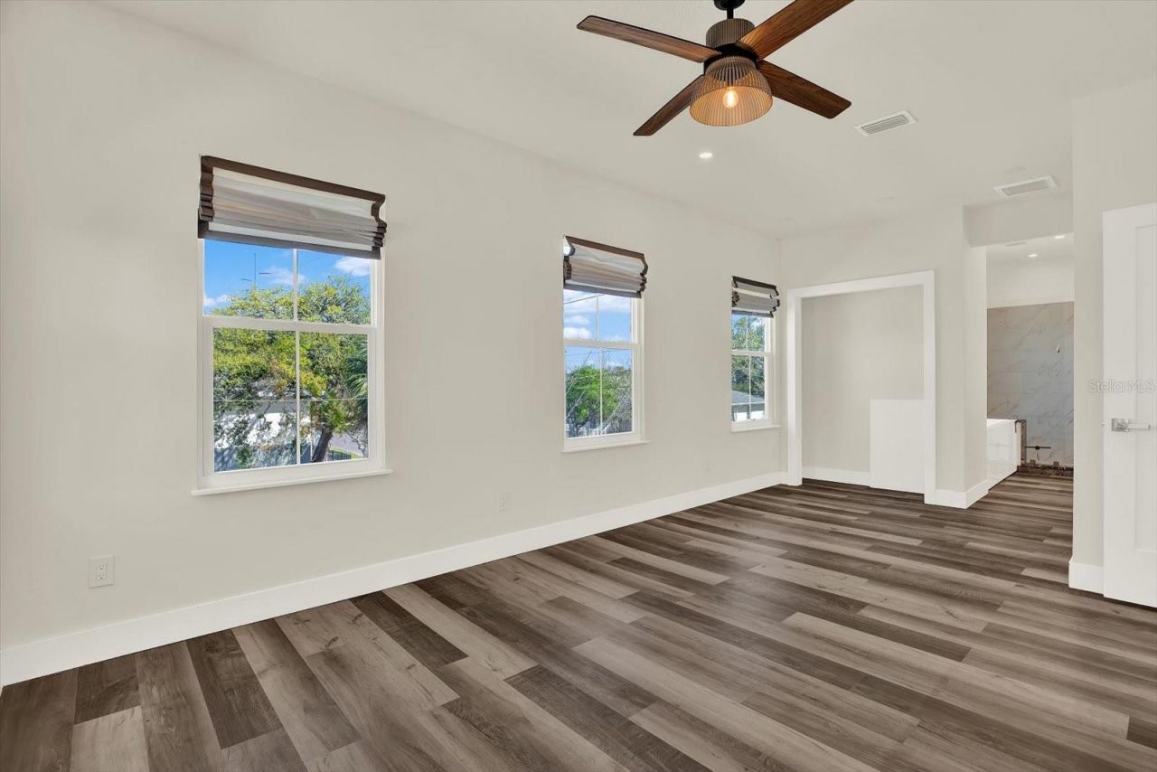 1299 5th Street S, Saint Petersburg, FL 33701 Photo