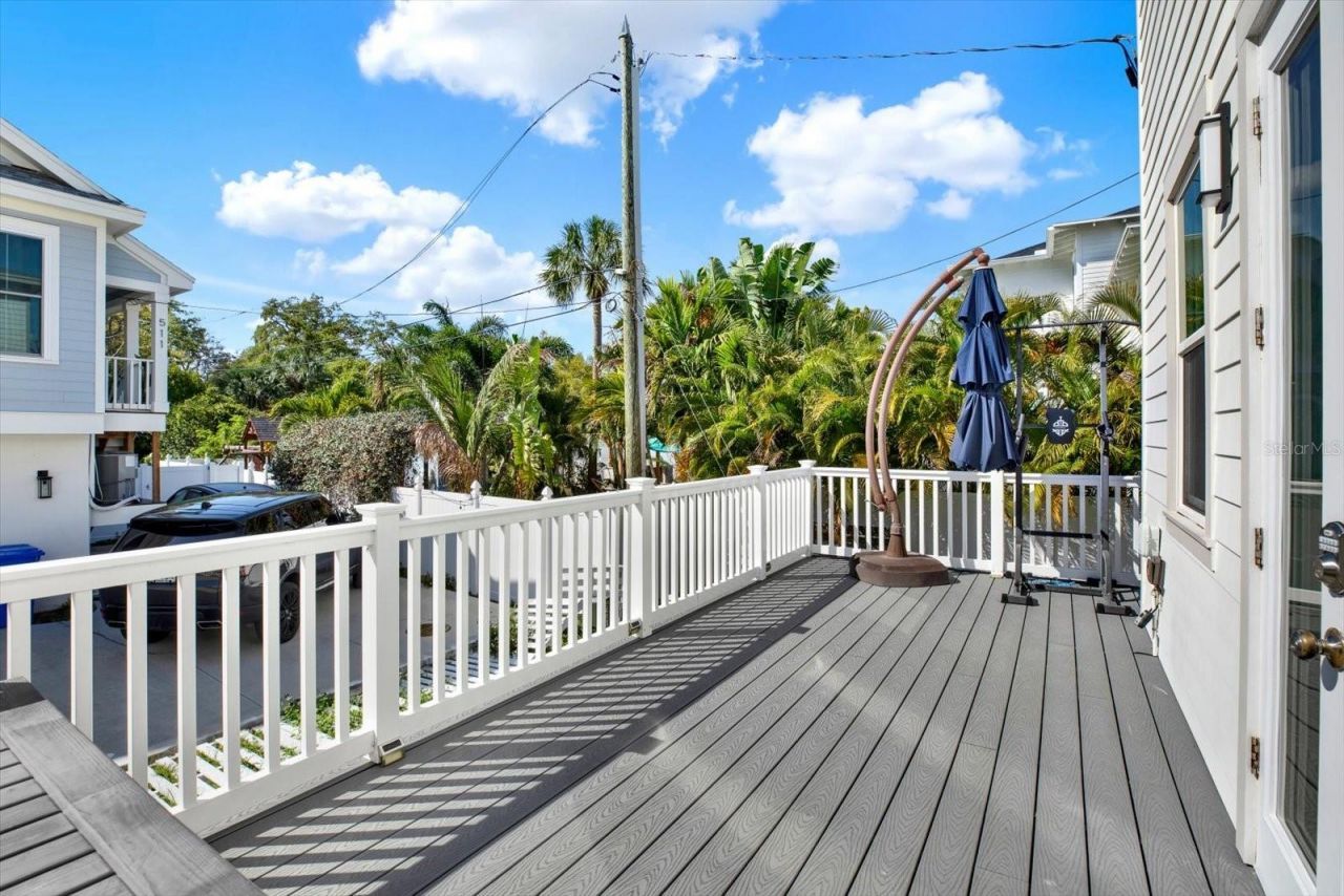 1299 5th Street S, Saint Petersburg, FL 33701 Photo