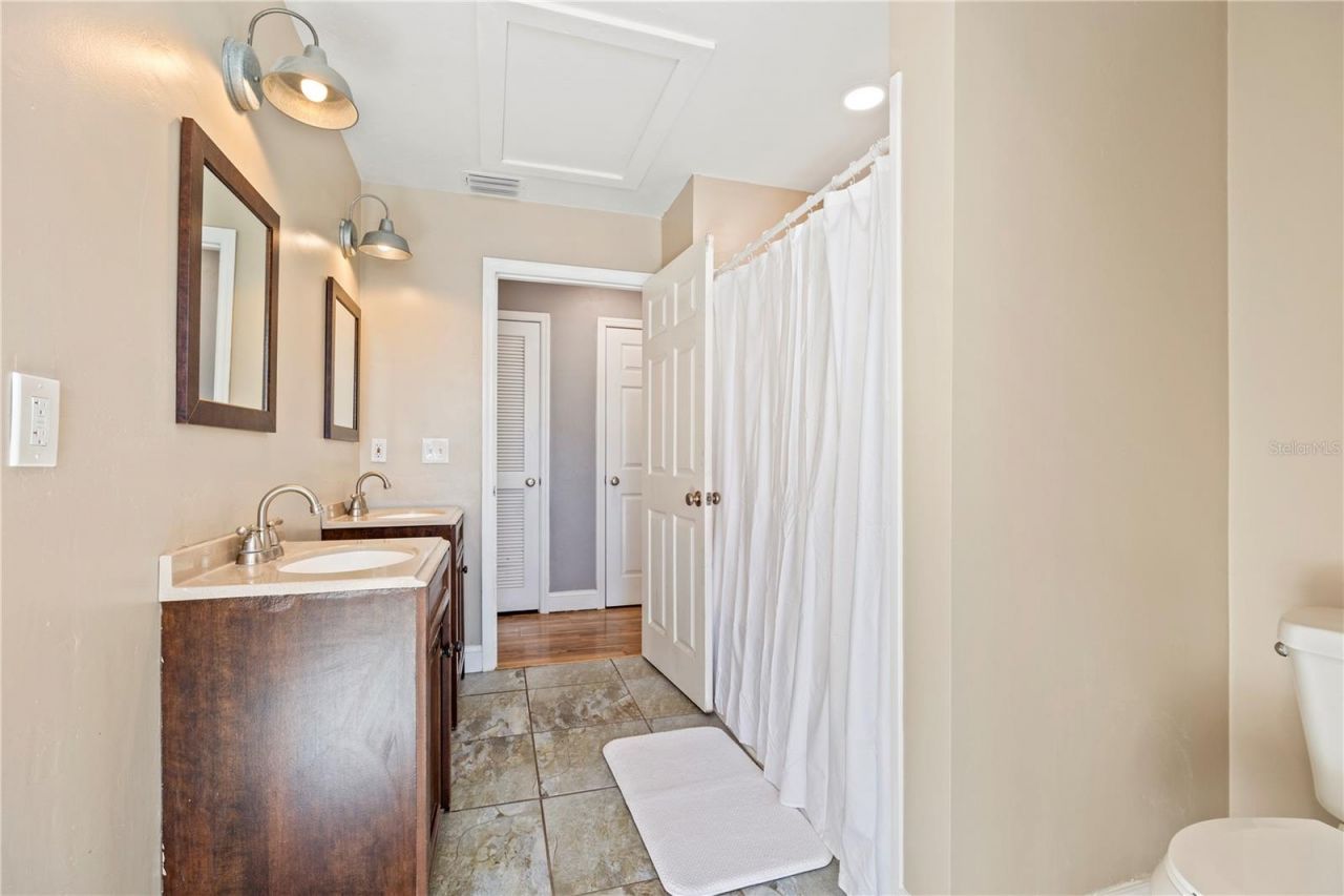 10720 NW 53rd Terrace, Gainesville, FL 32653 Photo