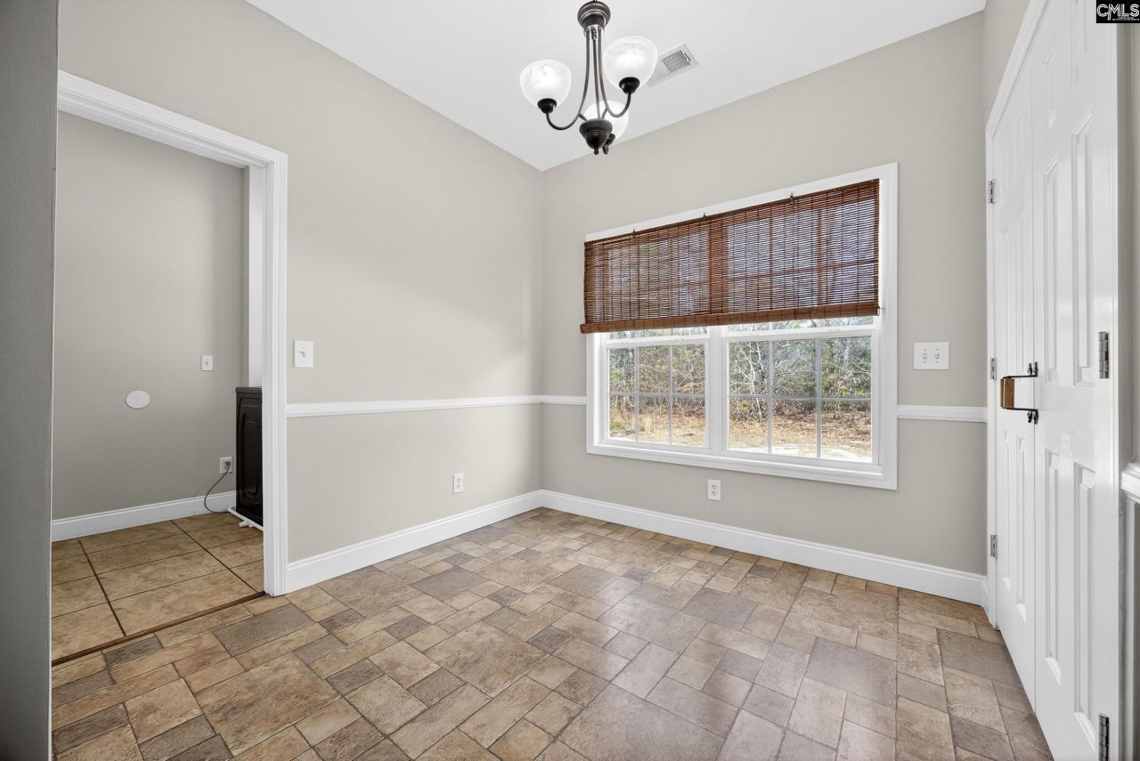 1420 Nazareth Road Photo 12