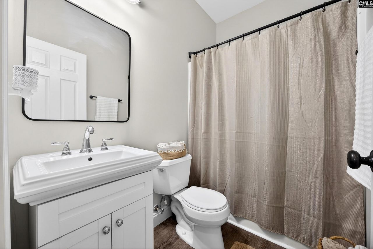 1420 Nazareth Road Photo 28