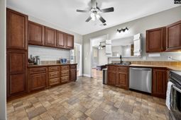 1420 Nazareth Road photo 4