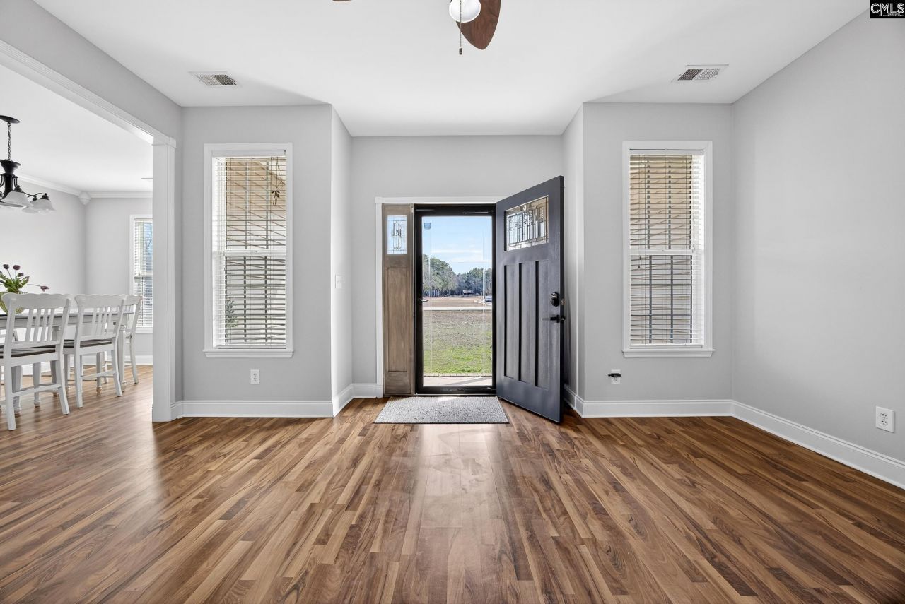 1420 Nazareth Road Photo 5