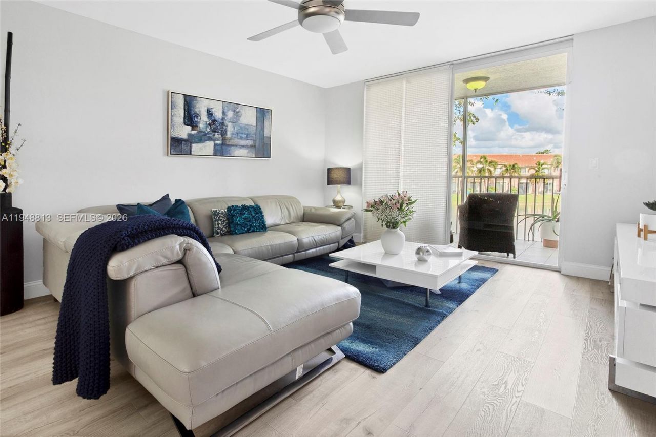 7763 Southampton Ter, Unit 211, Tamarac, FL 33321 Photo