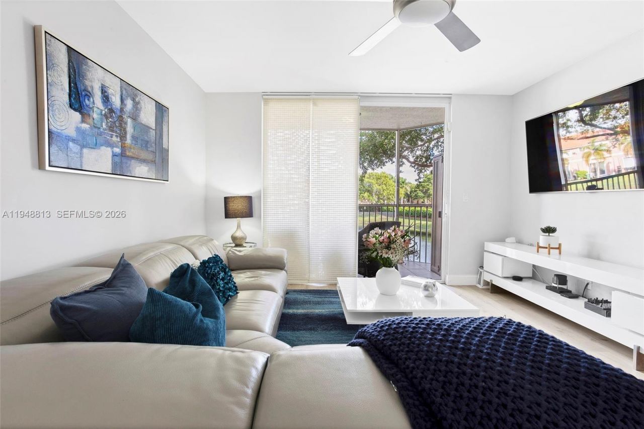 7763 Southampton Ter, Unit 211, Tamarac, FL 33321 Photo