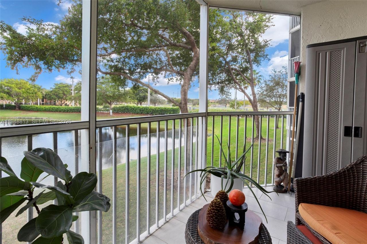 7763 Southampton Ter, Unit 211, Tamarac, FL 33321 Photo