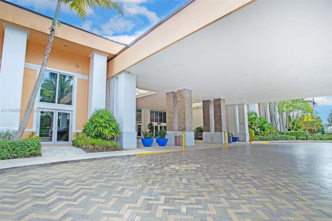 7763 Southampton Ter, Unit 211, Tamarac, FL 33321 Photo