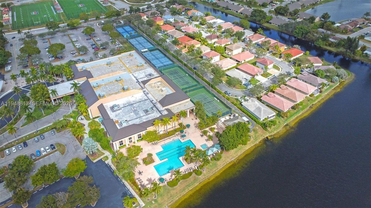 7763 Southampton Ter, Unit 211, Tamarac, FL 33321 Photo