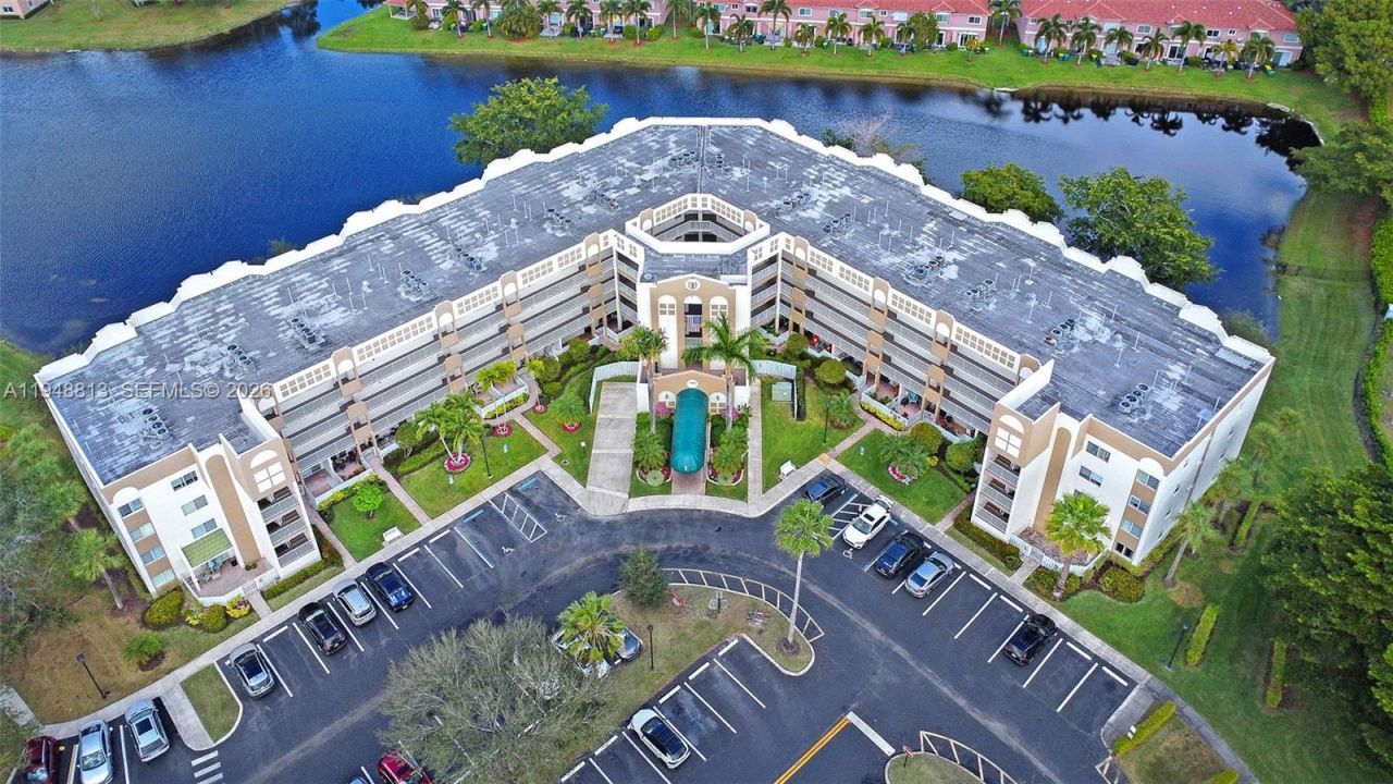 7763 Southampton Ter, Unit 211, Tamarac, FL 33321 Photo