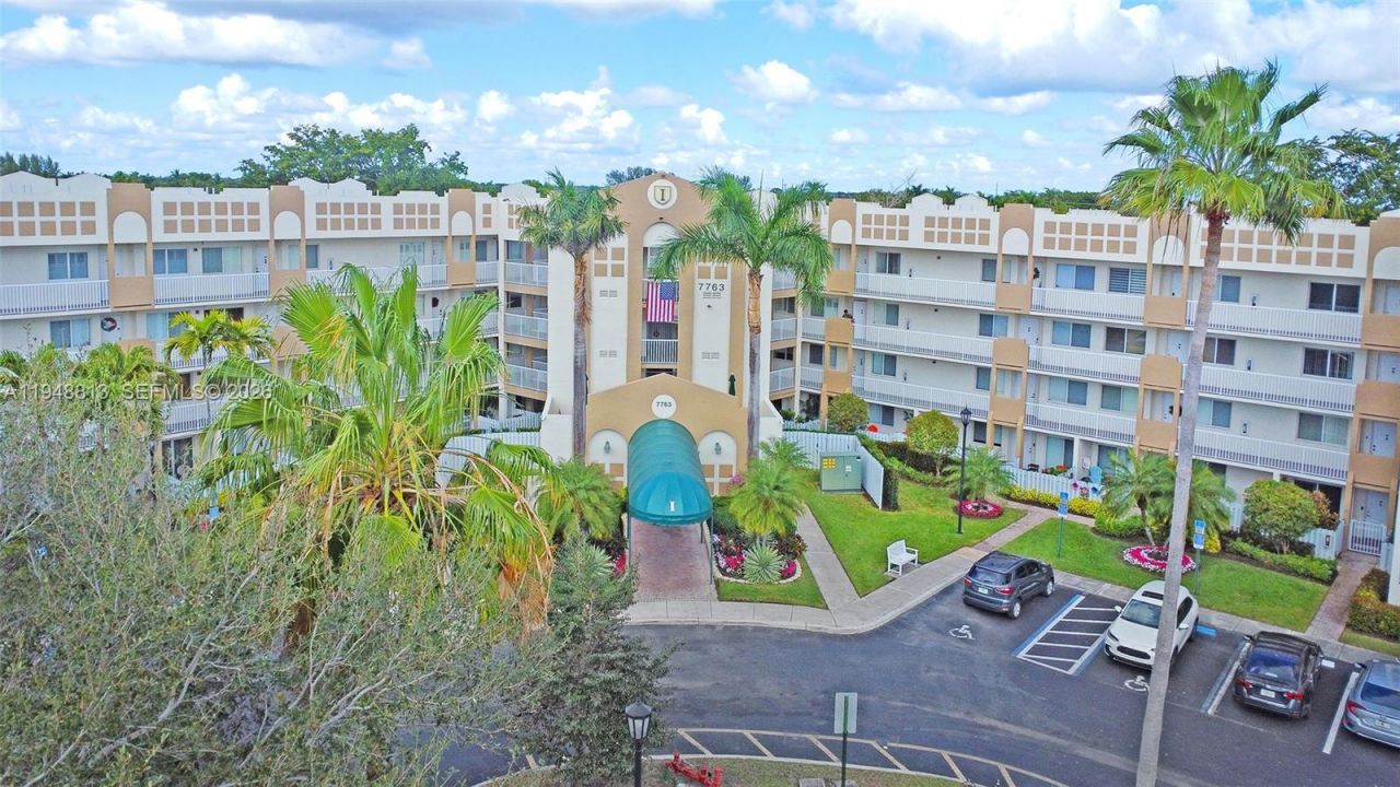 7763 Southampton Ter, Unit 211, Tamarac, FL 33321 Photo
