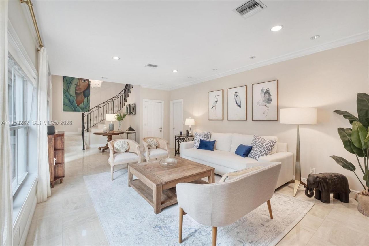 164 W Mashta Dr, Key Biscayne, FL 33149 Photo