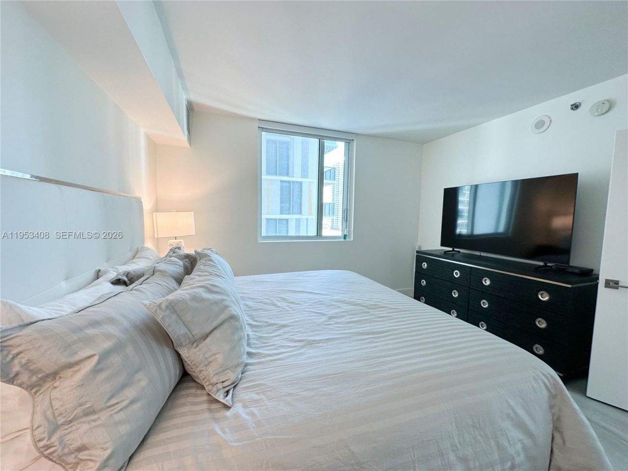 55 SE 6th St, Unit 1601, Miami, FL 33131 Photo