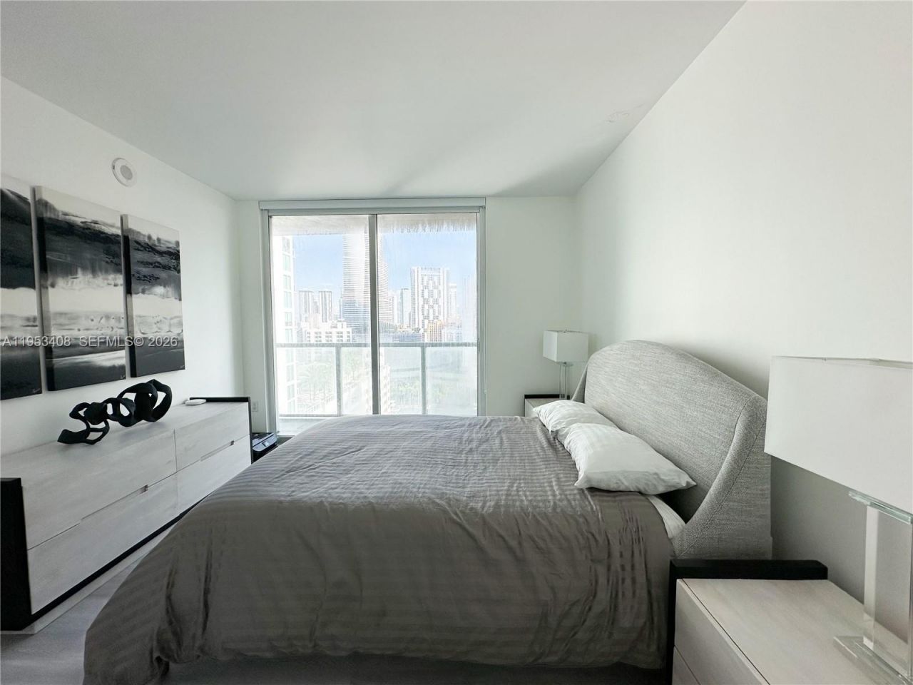 55 SE 6th St, Unit 1601, Miami, FL 33131 Photo