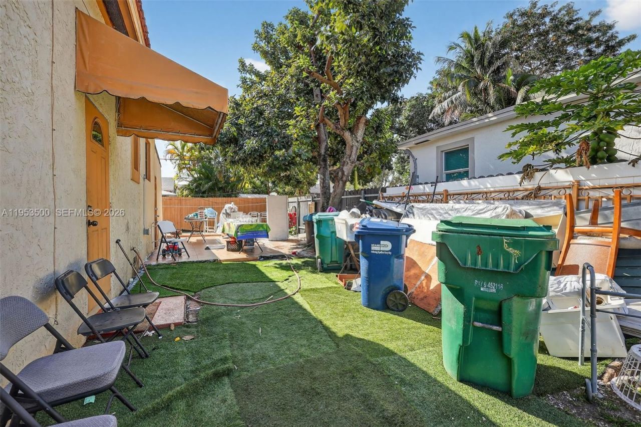 520 NE 111th St, Miami, FL 33161 Photo