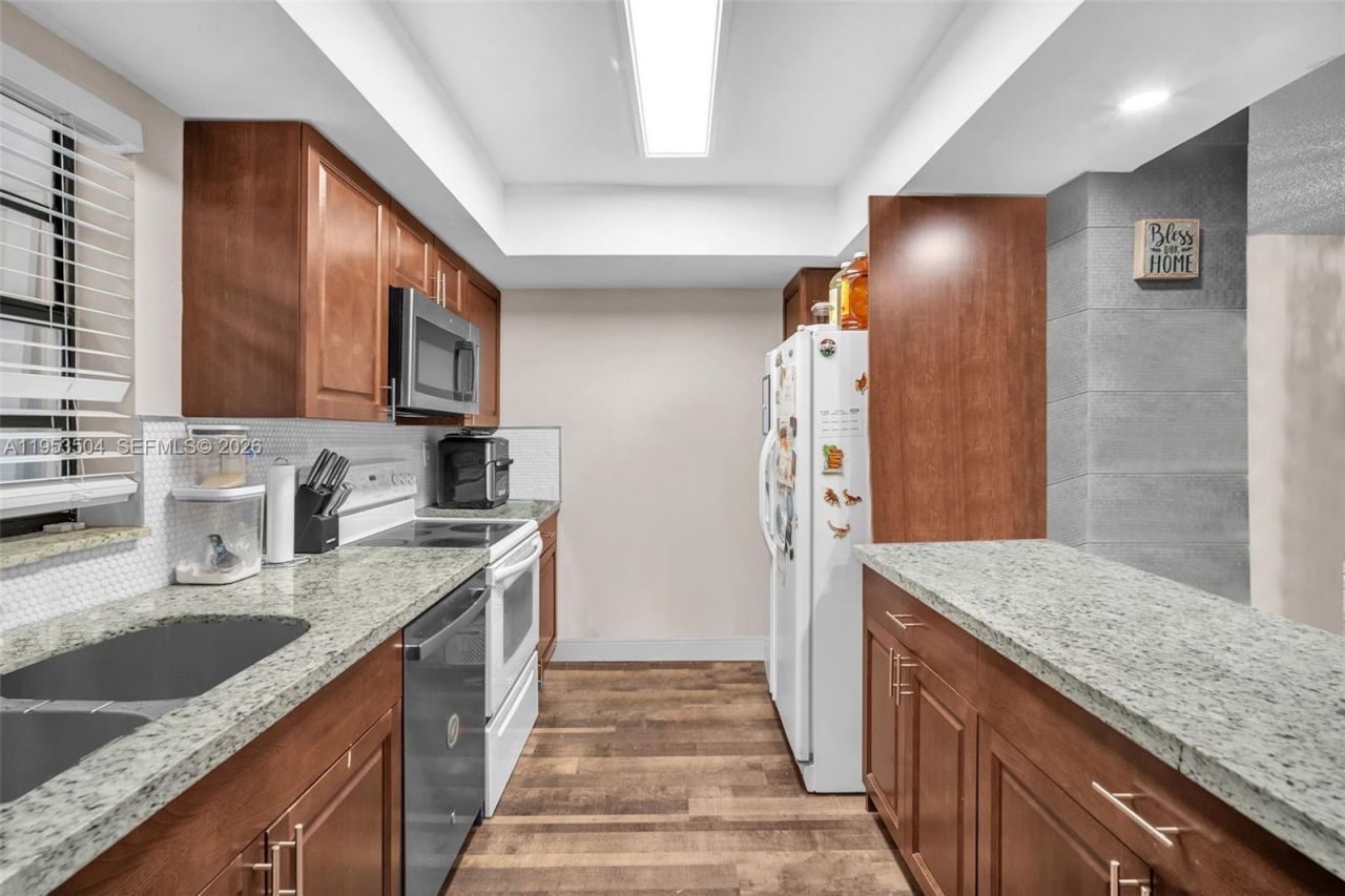 3432 NW 86th Way, Unit 105D, Sunrise, FL 33351 Photo