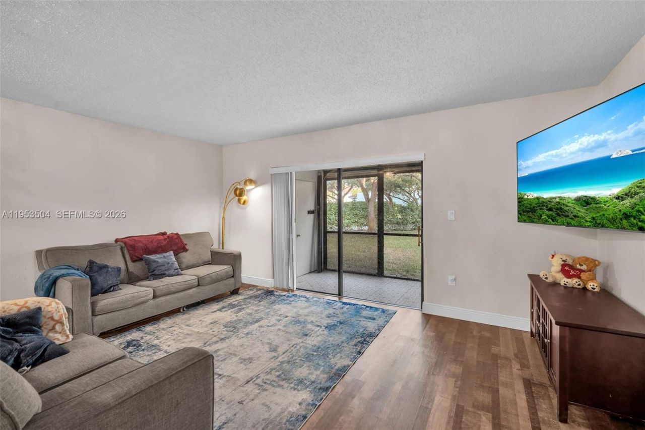 3432 NW 86th Way, Unit 105D, Sunrise, FL 33351 Photo