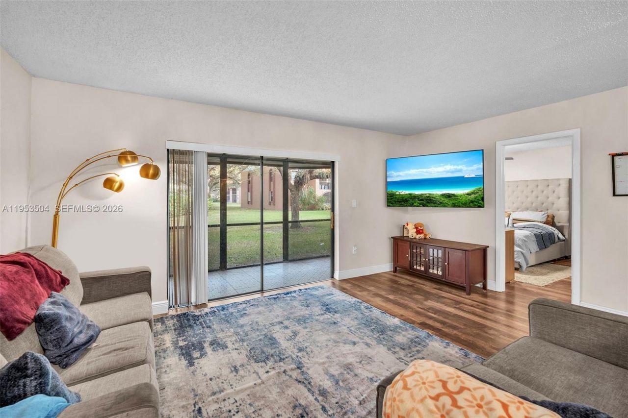 3432 NW 86th Way, Unit 105D, Sunrise, FL 33351 Photo