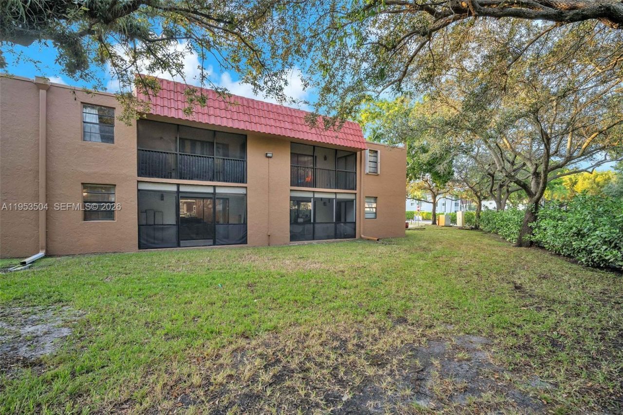 3432 NW 86th Way, Unit 105D, Sunrise, FL 33351 Photo