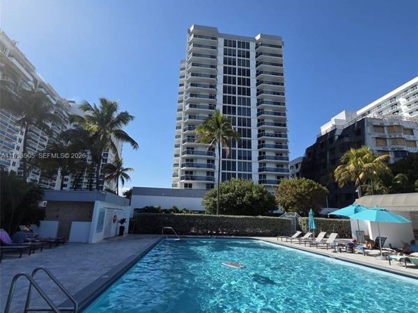 2401 Collins Ave, Unit 609, Miami Beach, FL 33140