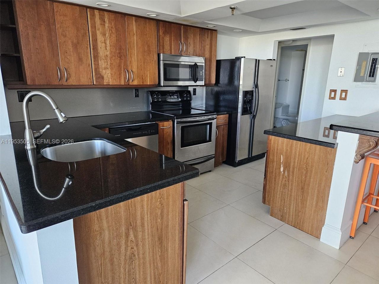 2401 Collins Ave, Unit 609, Miami Beach, FL 33140 Photo