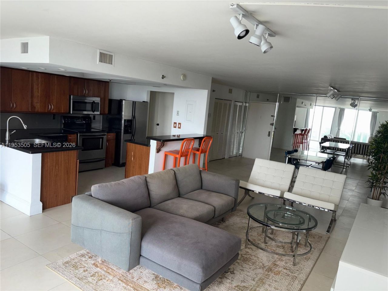 2401 Collins Ave, Unit 609, Miami Beach, FL 33140 Photo