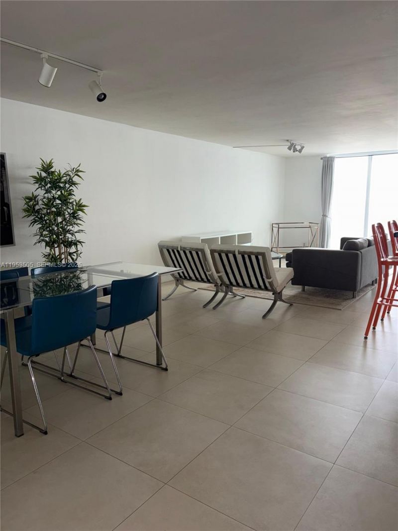 2401 Collins Ave, Unit 609, Miami Beach, FL 33140 Photo