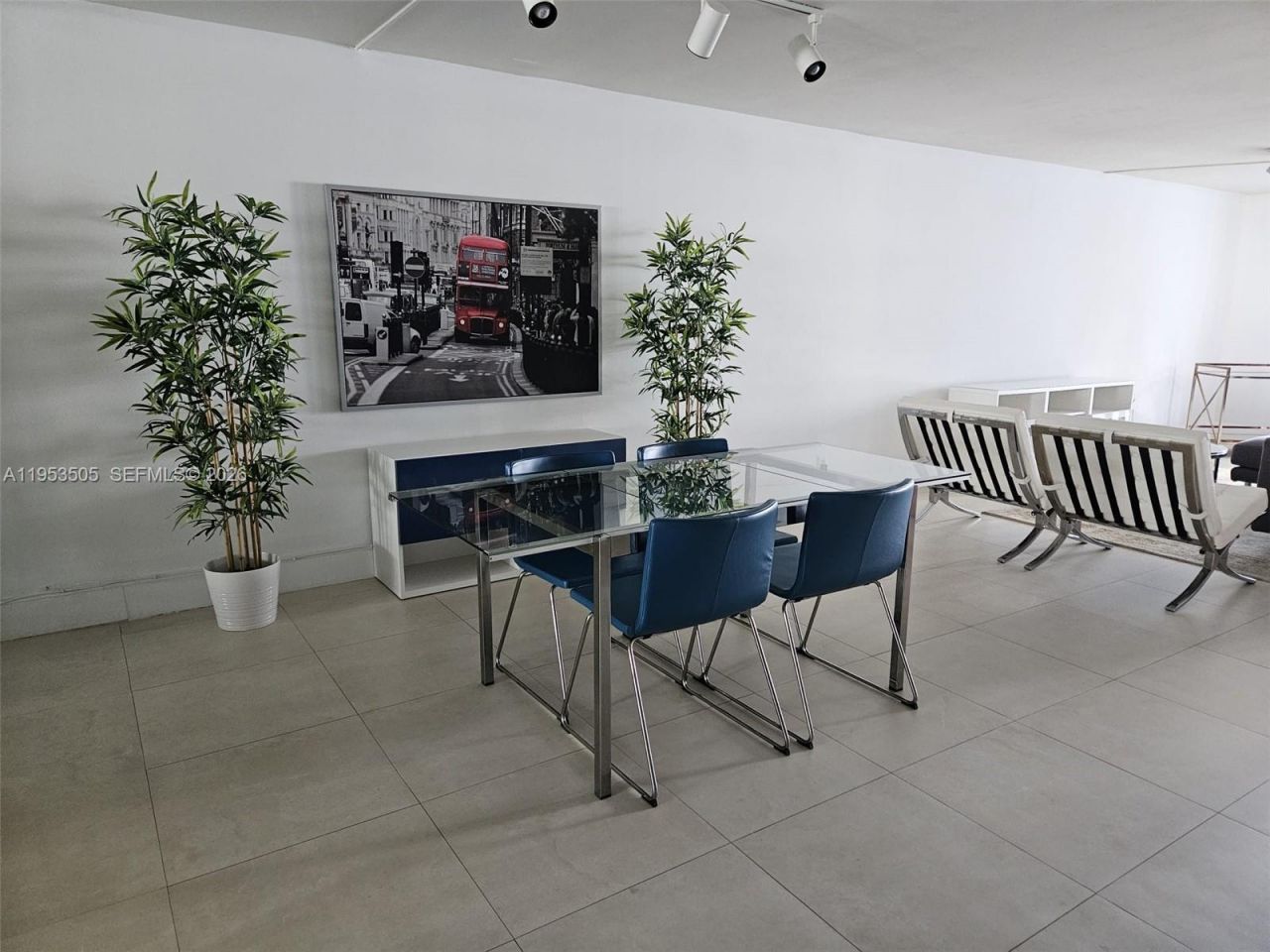 2401 Collins Ave, Unit 609, Miami Beach, FL 33140 Photo