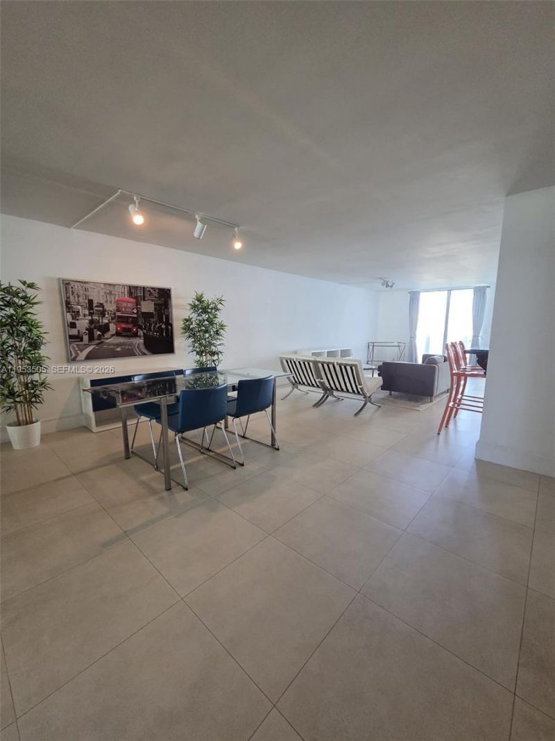 2401 Collins Ave, Unit 609, Miami Beach, FL 33140 Photo