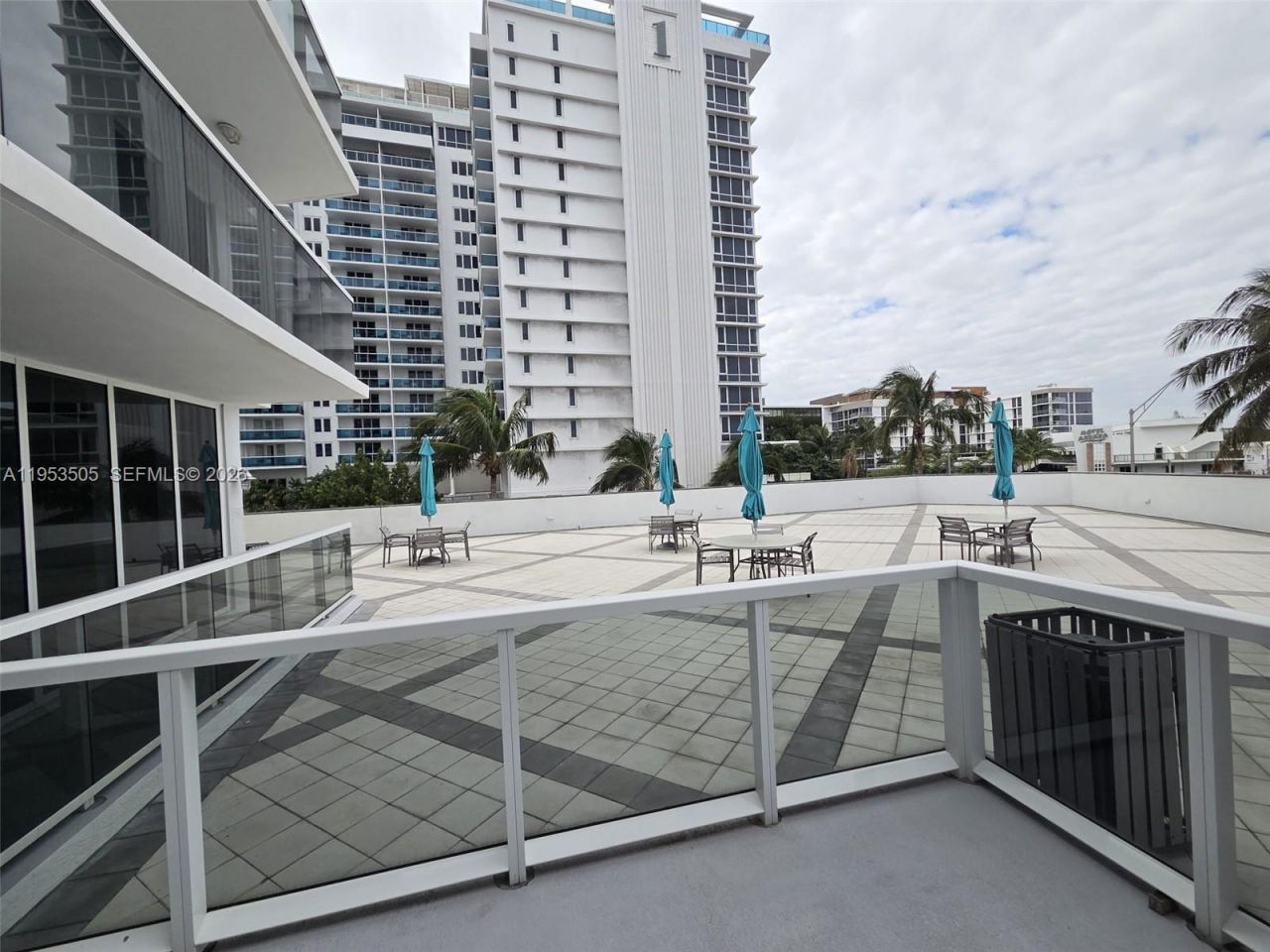 2401 Collins Ave, Unit 609, Miami Beach, FL 33140 Photo