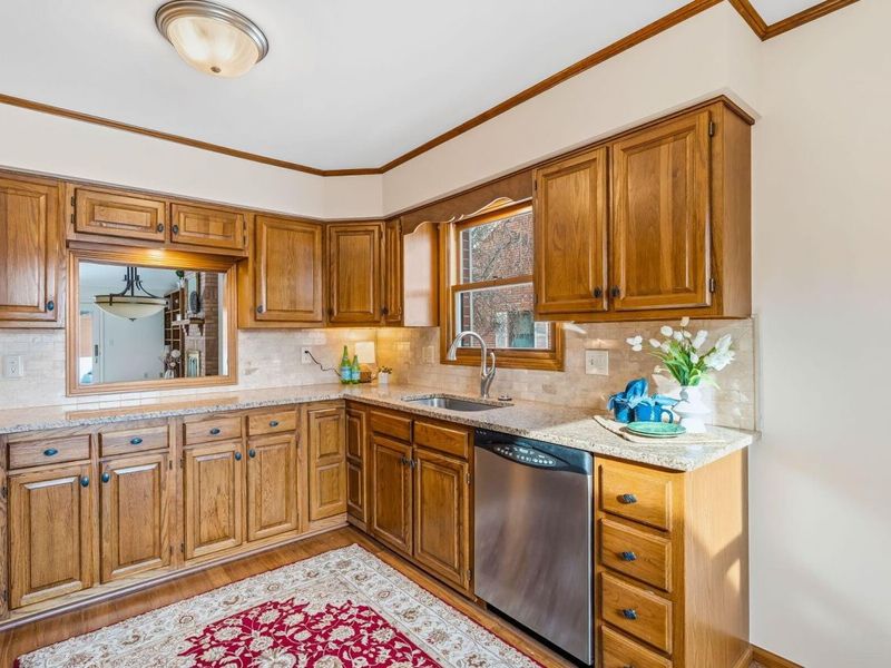 3166 Kingstree Court, Dublin, OH 43017 Photo 6