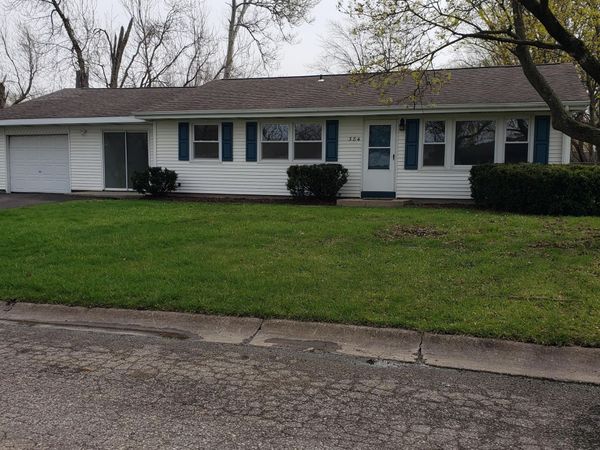 384 Lahonda Drive, Valparaiso, IN 46385