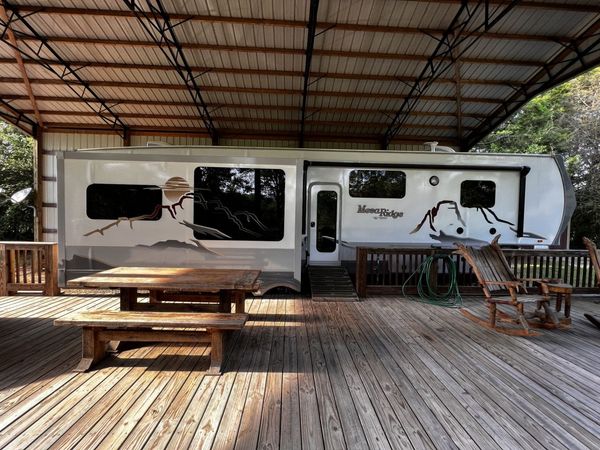 100 Nancy Ln, McMinnville, TN 37110