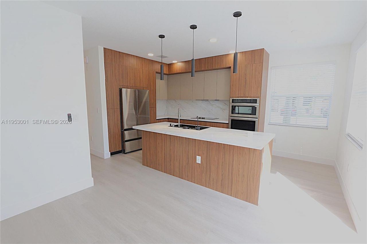 14928 SW 40th St, Unit 14929, Miami, FL 33185 Photo