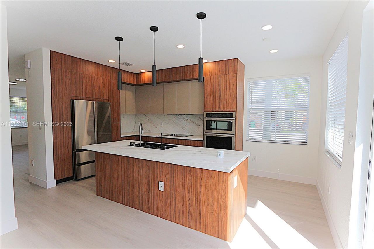 14928 SW 40th St, Unit 14929, Miami, FL 33185 Photo