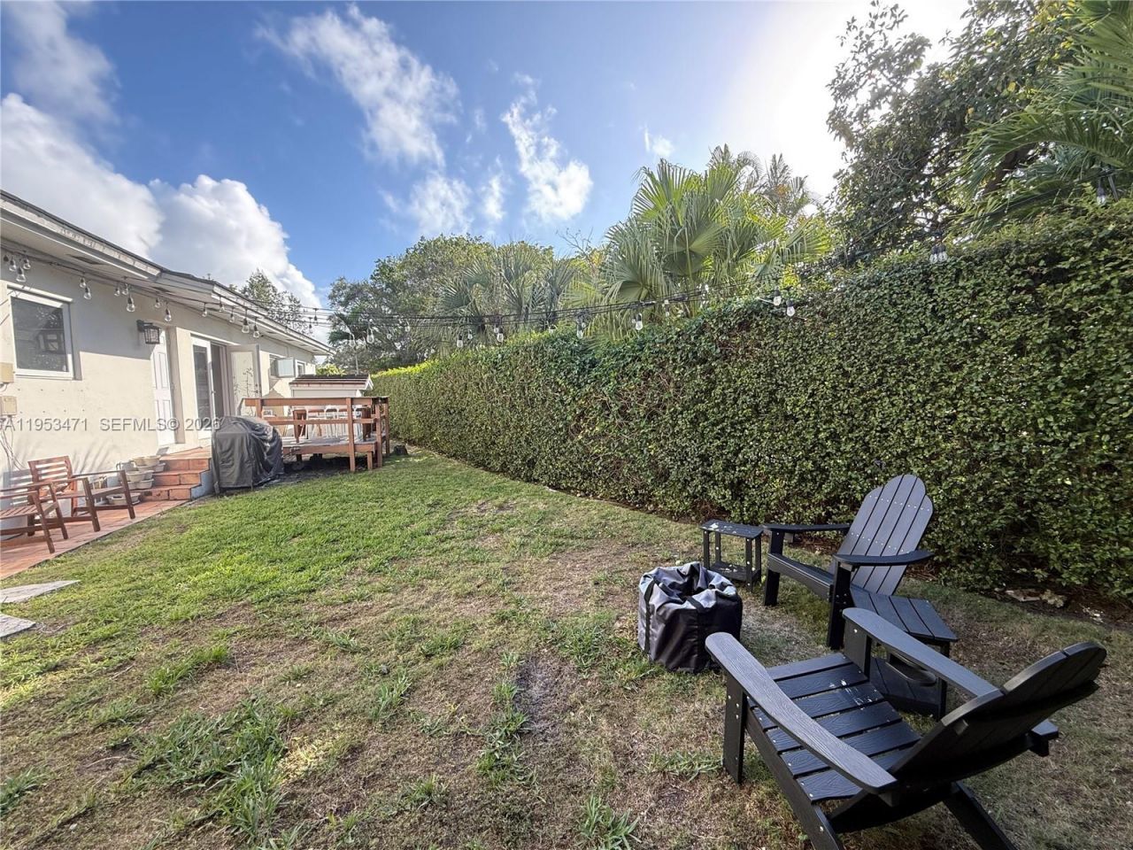 2728 Kirk St, Miami, FL 33133 Photo