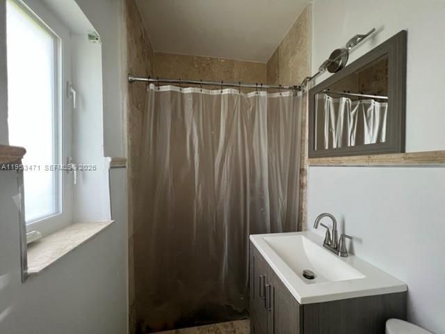 2728 Kirk St, Miami, FL 33133 Photo