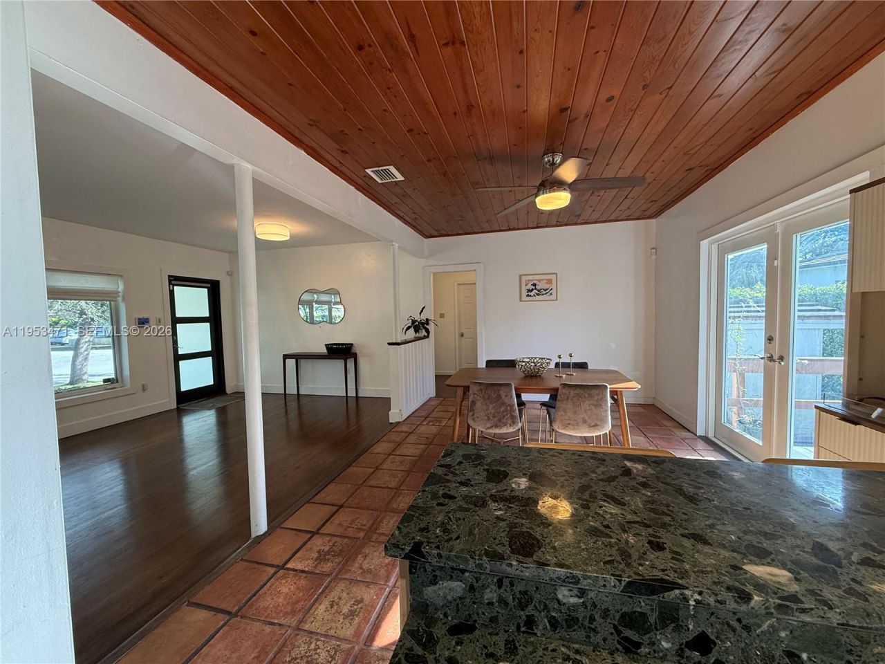 2728 Kirk St, Miami, FL 33133 Photo