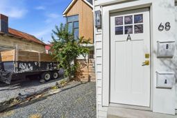 68 Lee Street photo 4