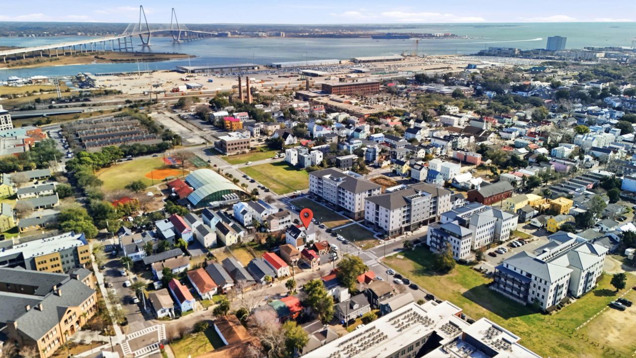 68 Lee Street Photo 33