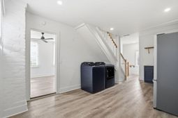 68 Lee Street photo 4