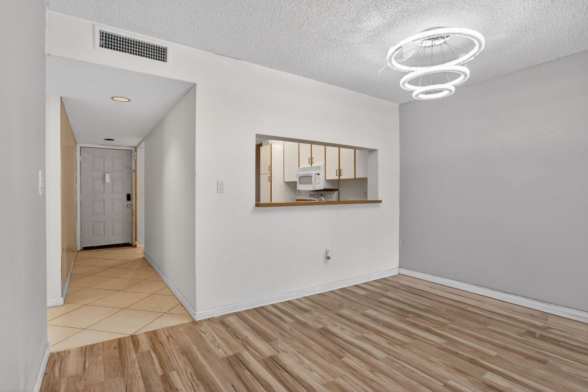 10837 W Clairmont Circle, Unit 208, Tamarac, FL 33321 Photo