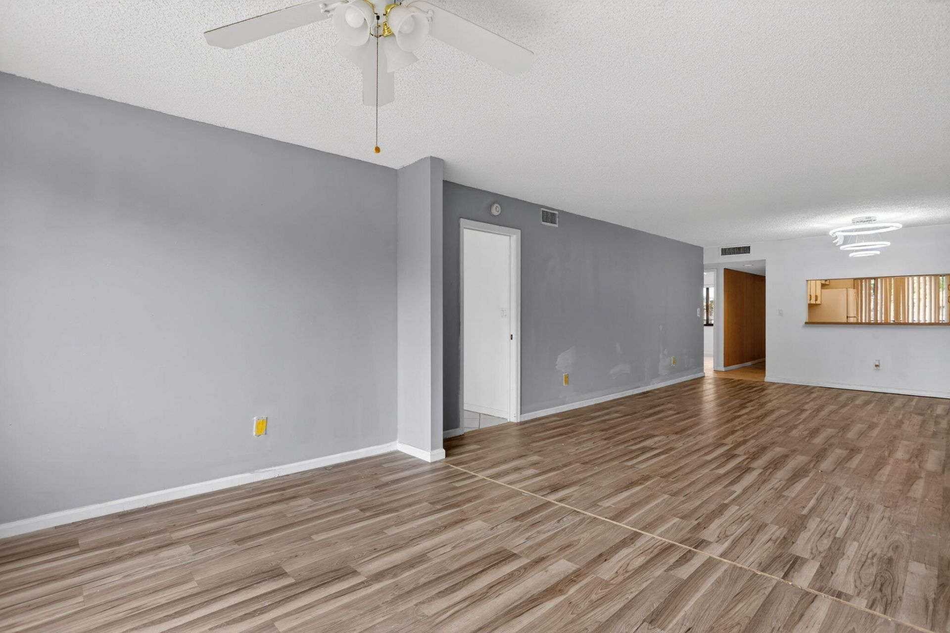 10837 W Clairmont Circle, Unit 208, Tamarac, FL 33321 Photo