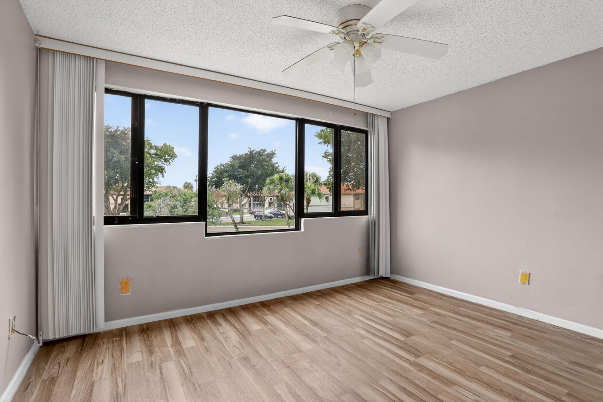 10837 W Clairmont Circle, Unit 208, Tamarac, FL 33321 Photo