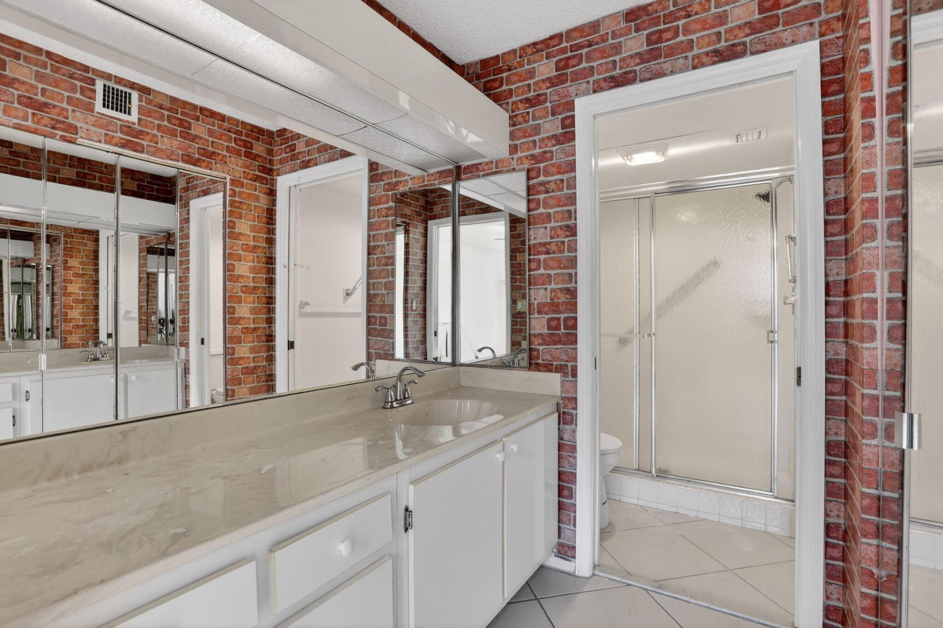 10837 W Clairmont Circle, Unit 208, Tamarac, FL 33321 Photo