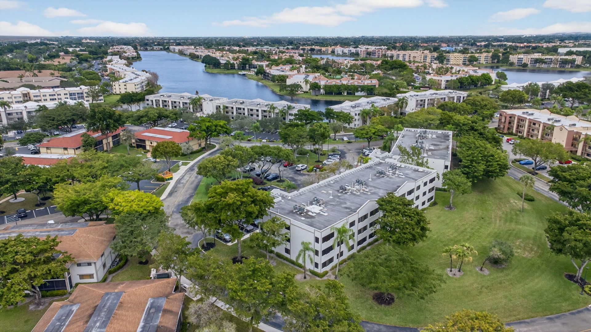 10837 W Clairmont Circle, Unit 208, Tamarac, FL 33321 Photo