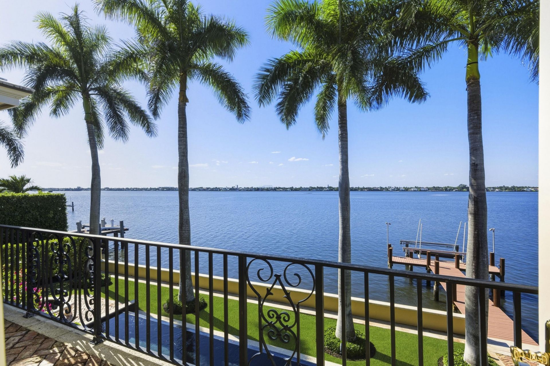 127 Ocean View Road, Palm Beach, FL 33480 Photo